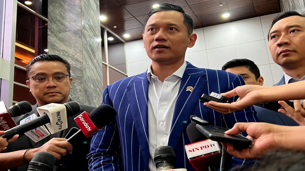 Respon AHY Ketika Ditanya Akan Mengajak Jokowi Bergabung Partai Demokrat